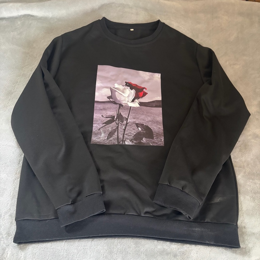 SHEIN Black Crewneck Sweater with Rose Graphic